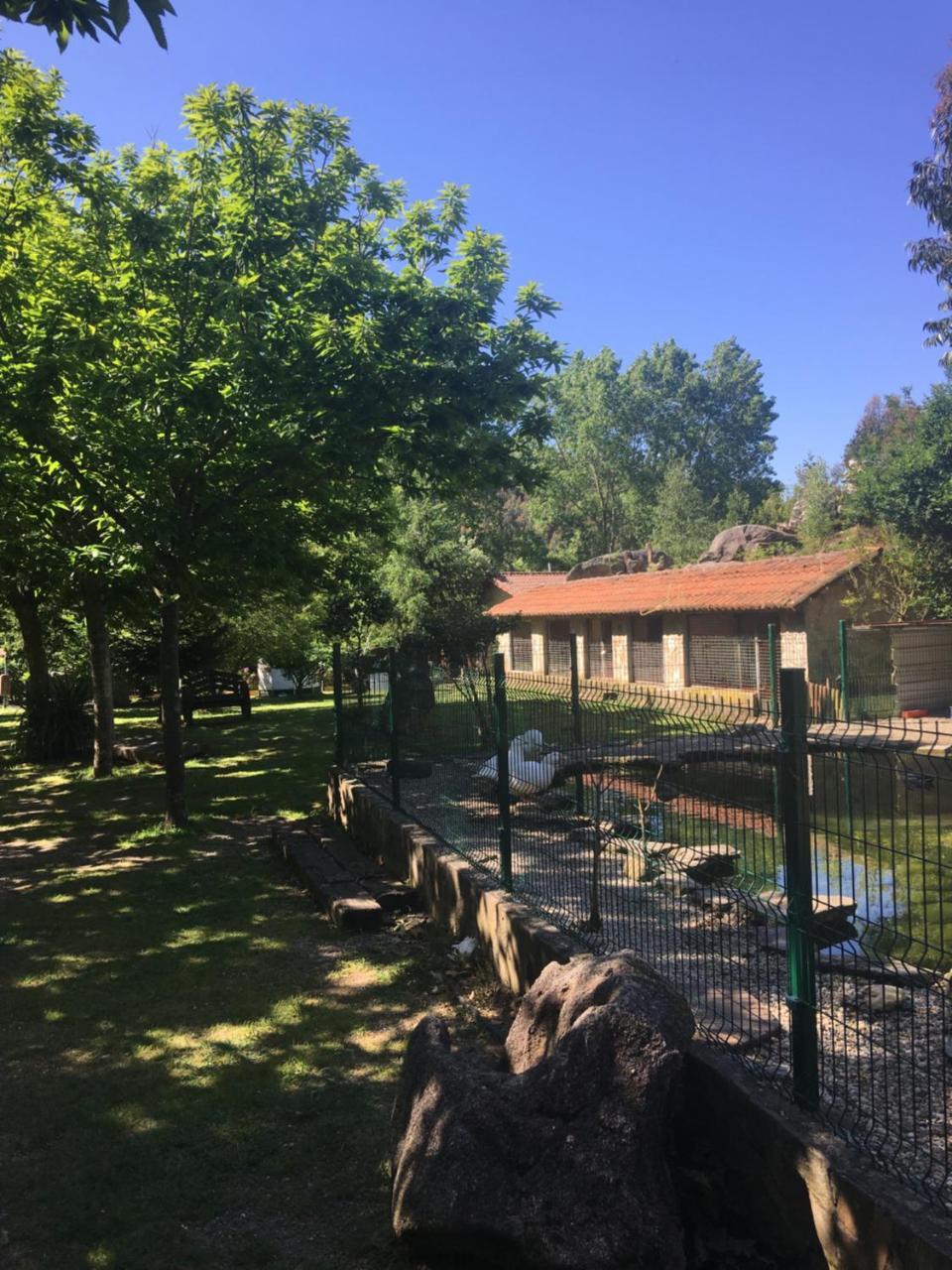 Camping Rural Ria De Arosa 2 Ribeira Esterno foto
